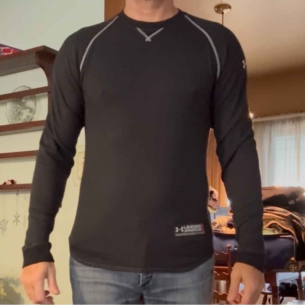 Under Armour Black Performance Top